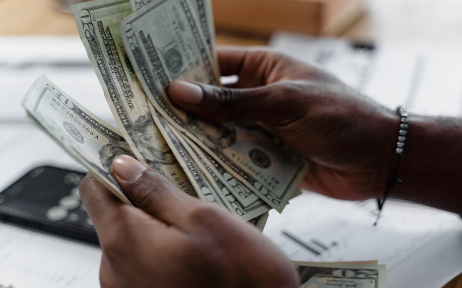 Inflation and Mineral Income